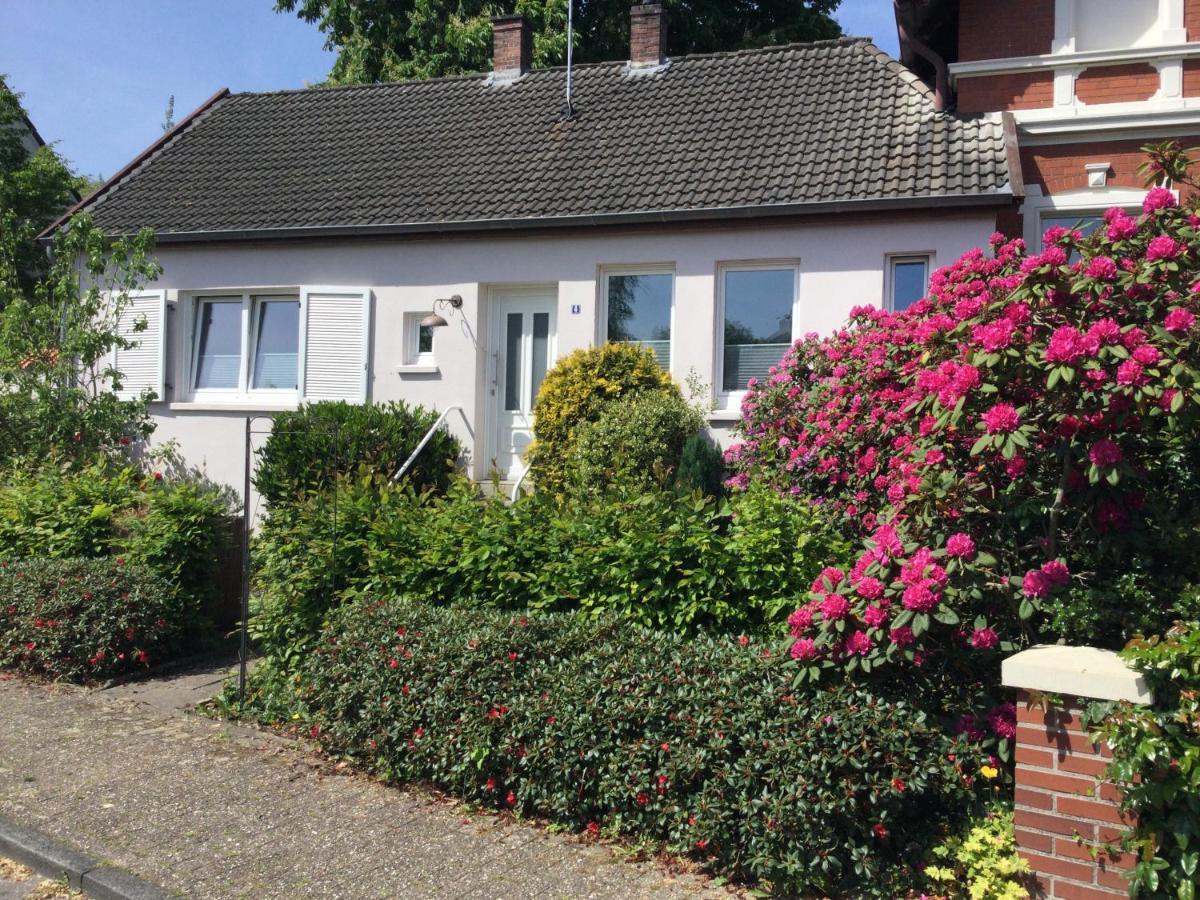 Ferienhaus Us Luett Hus Und Das Zimmer Linde Im Haupthaus โอลเดนบวร์ก ภายนอก รูปภาพ