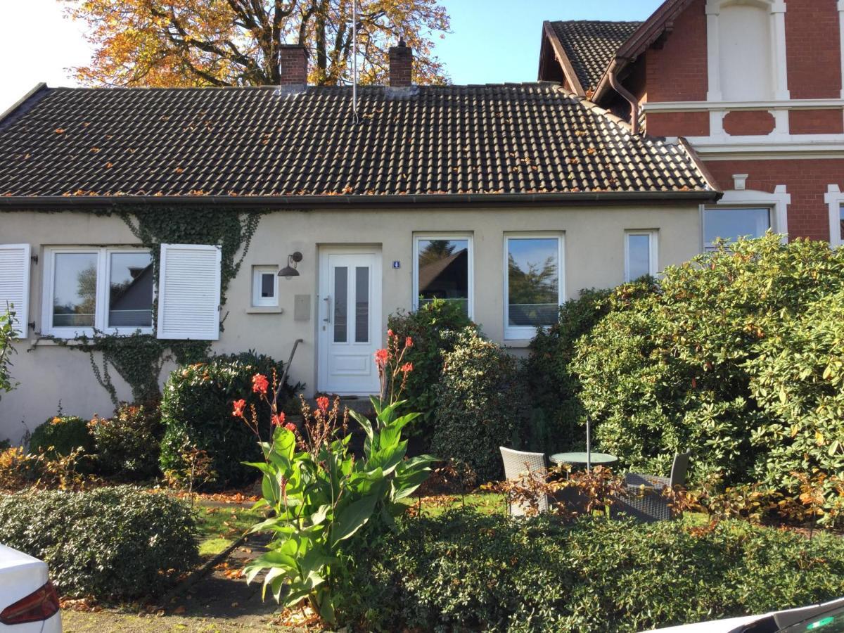 Ferienhaus Us Luett Hus Und Das Zimmer Linde Im Haupthaus โอลเดนบวร์ก ภายนอก รูปภาพ